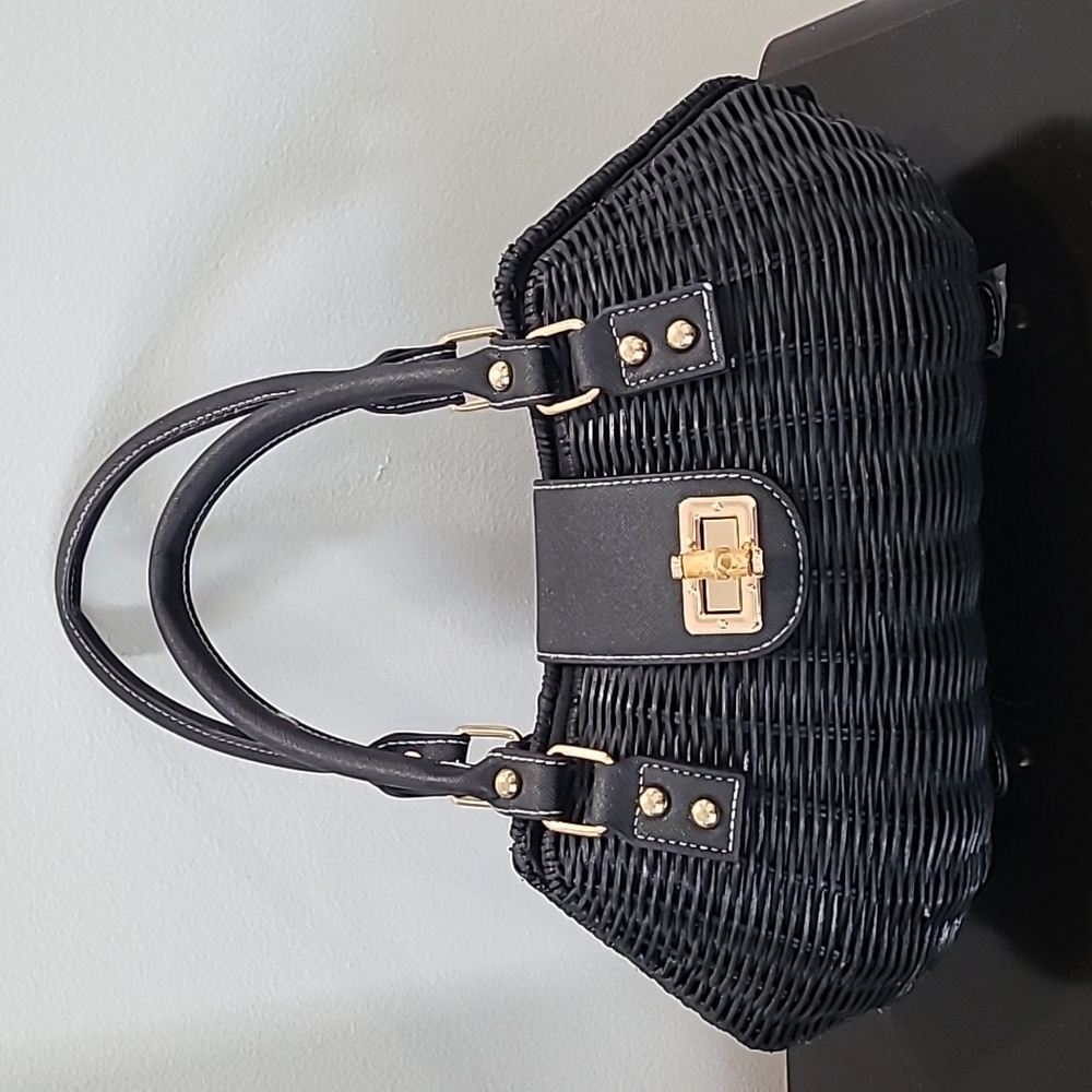 Chico's Rattan Wicker Carryall Handbag NWOT Barrel Bag Black Straw Purse